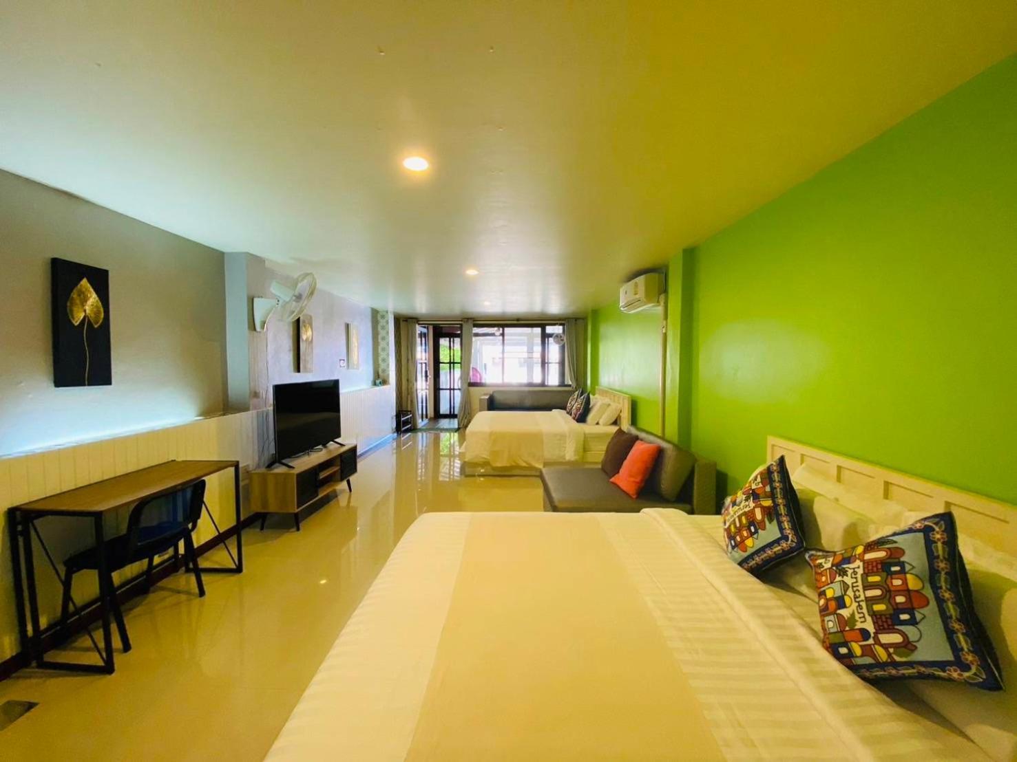 Hotel Talay Sai @ Thung Wua Laen Pathiu Habitación foto