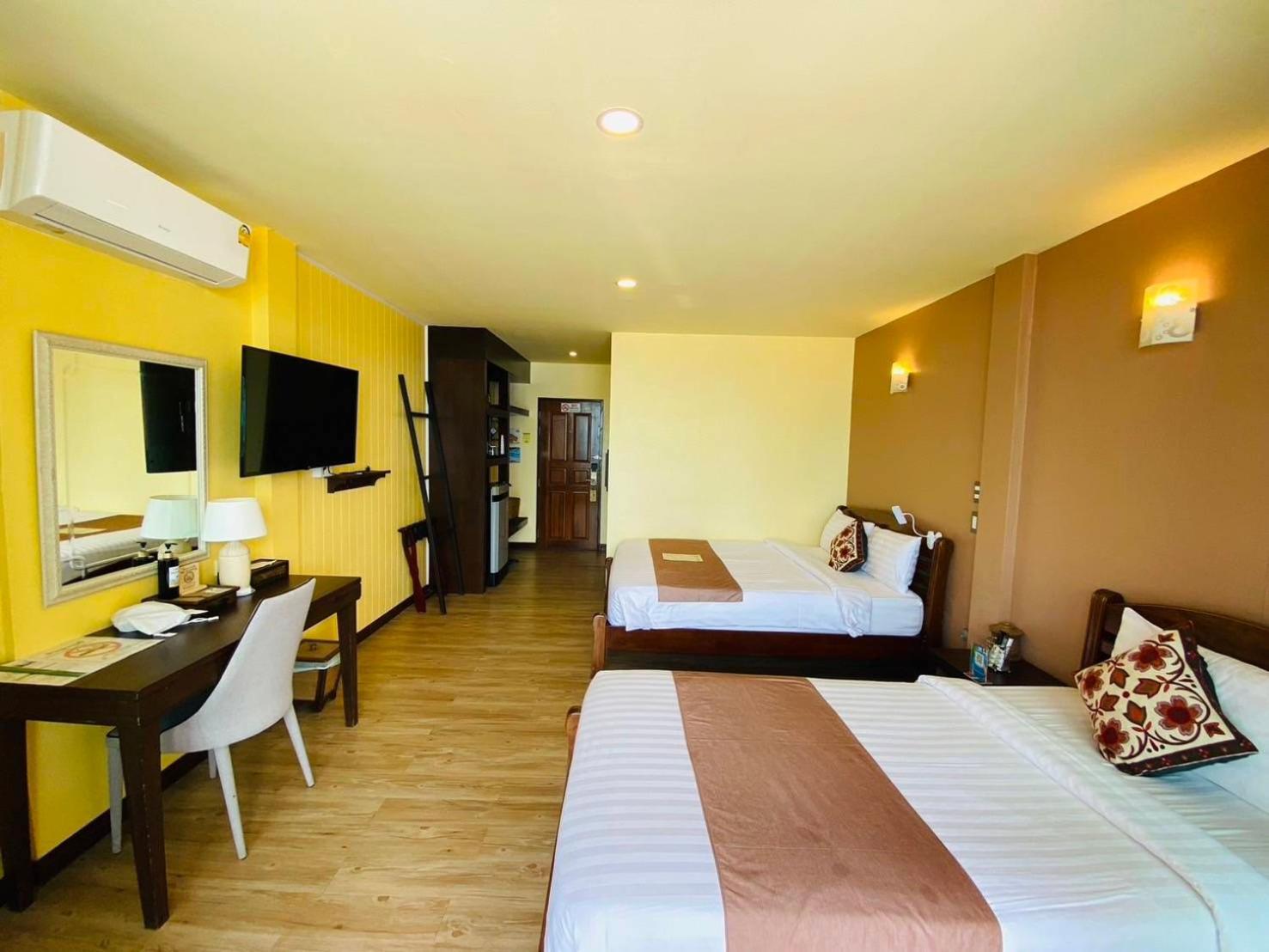 Hotel Talay Sai @ Thung Wua Laen Pathiu Habitación foto