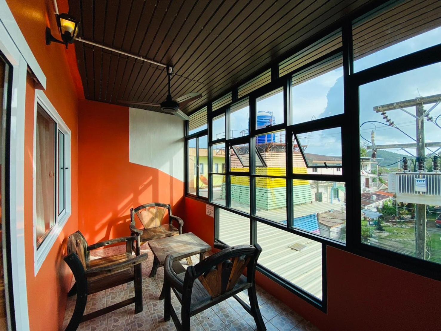 Hotel Talay Sai @ Thung Wua Laen Pathiu Habitación foto