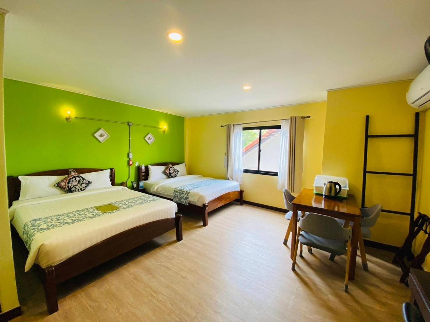 Hotel Talay Sai @ Thung Wua Laen Pathiu Habitación foto